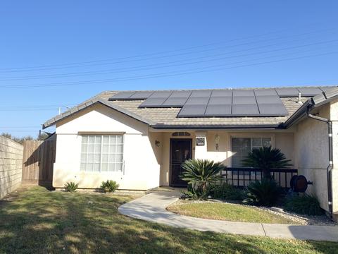 2198 Gomez Ct, Tulare, CA 93274 photo 3