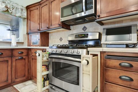 631 Rolling Hills St, Exeter, CA 93221 photo 10