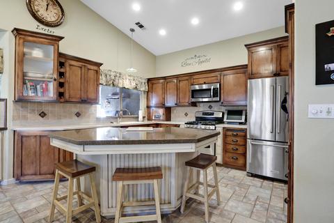 631 Rolling Hills St, Exeter, CA 93221 photo 8
