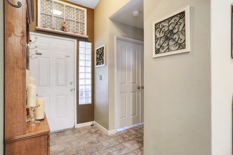 631 Rolling Hills St, Exeter, CA 93221 photo 5