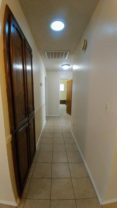 1634 E Walnut Ave, Tulare, CA 93274 photo 10