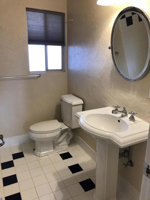 283 E Sandra Ave, Tulare, CA 93274 photo 8