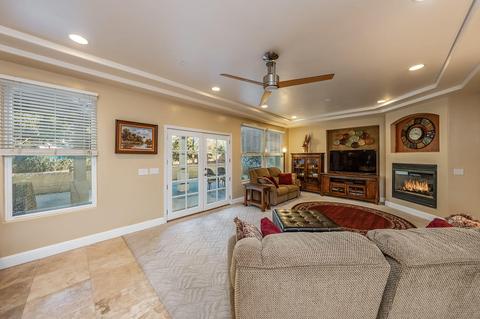 3342 E Hillcrest Ave, Visalia, CA 93292 photo 21