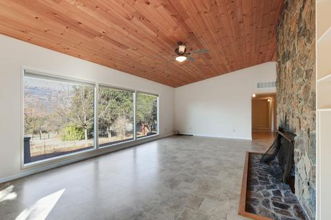 41005 Blossom Dr, Three Rivers, CA 93271 photo 12