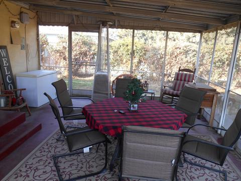 528 E Sandra Ave, Tulare, CA 93274 photo 14