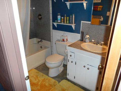 528 E Sandra Ave, Tulare, CA 93274 photo 10