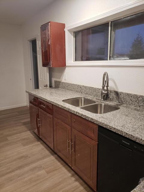 126 N Quince Ave, Exeter, CA 93221 photo 6