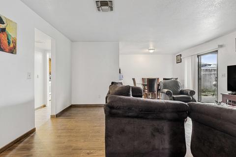 1733 E Cross Ave, Tulare, CA 93274 photo 5