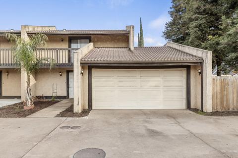 1733 E Cross Ave, Tulare, CA 93274 photo 1