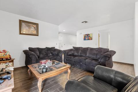 1733 E Cross Ave, Tulare, CA 93274 photo 7