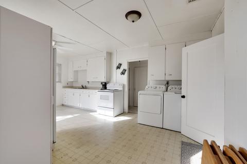 216 N C St, Exeter, CA 93221 photo 13