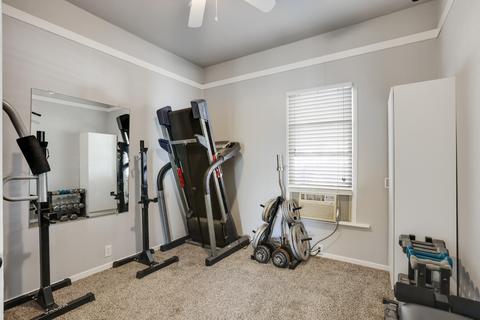 216 N C St, Exeter, CA 93221 photo 16