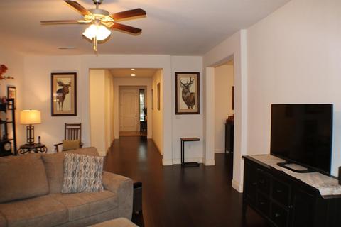 3922 E Willow Ave, Visalia, CA 93292 photo 15