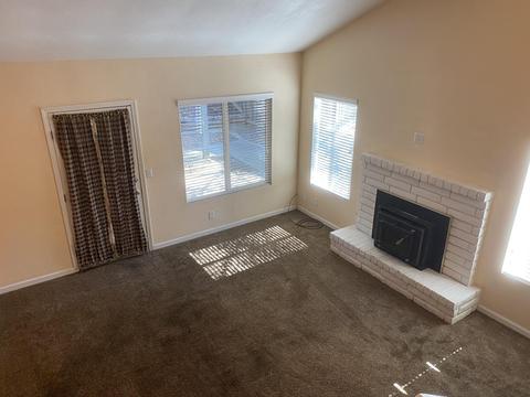 1016 E Ferguson Ave, Visalia, CA 93291 photo 19