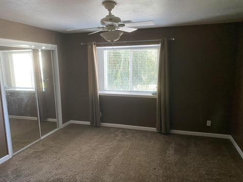 1016 E Ferguson Ave, Visalia, CA 93291 photo 17