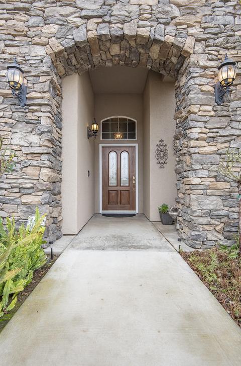 4435 E Grove Ct, Visalia, CA 93292 photo 3