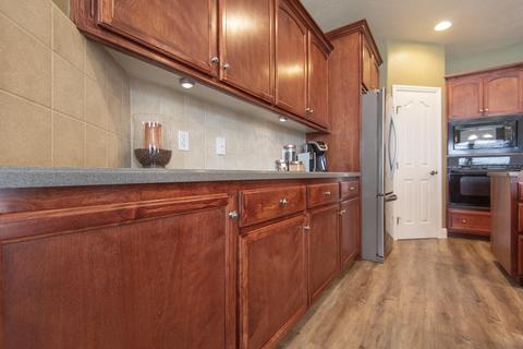 4435 E Grove Ct, Visalia, CA 93292 photo 20