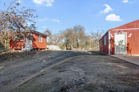 51945 Eshom Valley Dr, Badger, CA 93603 photo 52