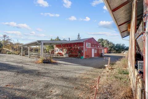 51945 Eshom Valley Dr, Badger, CA 93603 photo 42