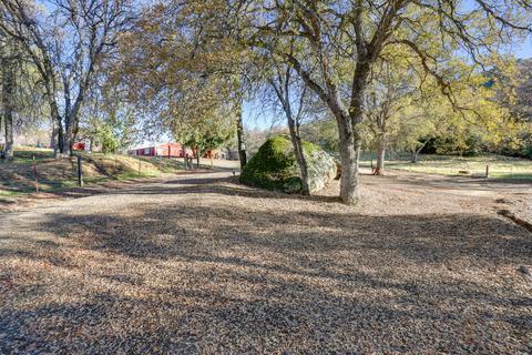 51945 Eshom Valley Dr, Badger, CA 93603 photo 34