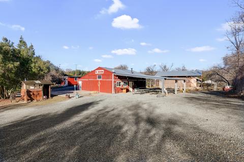51945 Eshom Valley Dr, Badger, CA 93603 photo 37