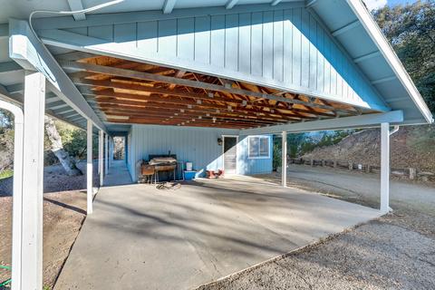 51945 Eshom Valley Dr, Badger, CA 93603 photo 4