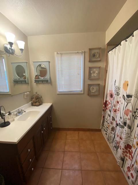 311 Channing Way, Exeter, CA 93221 photo 2