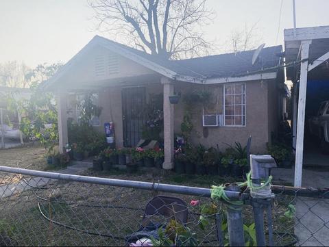 161 S Maple St, Pixley, CA 93256 photo 1