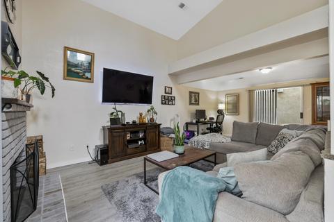 1928 E Beech Ave, Visalia, CA 93292 photo 6