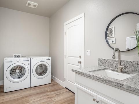 3957 Beverly Ave, Clovis, CA 93619 photo 20