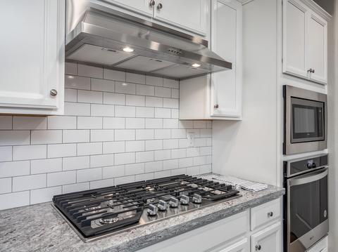 3957 Beverly Ave, Clovis, CA 93619 photo 7