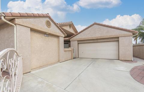 1650 E Victor Ave, Visalia, CA 93292 photo 2