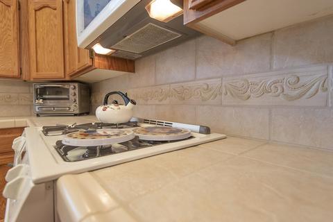 1650 E Victor Ave, Visalia, CA 93292 photo 13