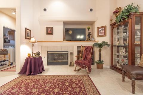 1650 E Victor Ave, Visalia, CA 93292 photo 9