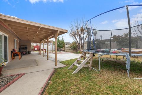 541 Vine St, Lemoore, CA 93245 photo 25