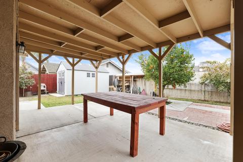 541 Vine St, Lemoore, CA 93245 photo 28