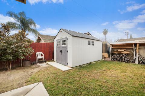 541 Vine St, Lemoore, CA 93245 photo 29