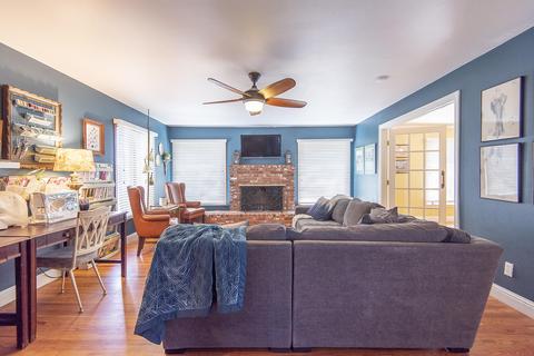 598 E Chevy Chase Dr, Tulare, CA 93274 photo 19