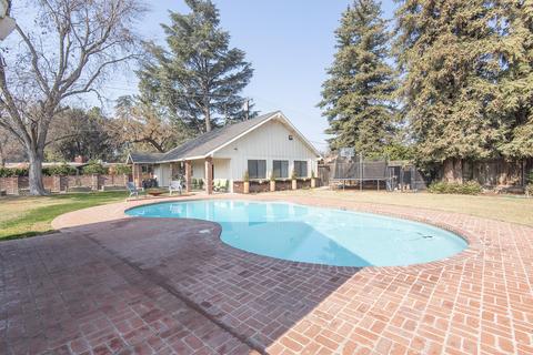 598 E Chevy Chase Dr, Tulare, CA 93274 photo 47