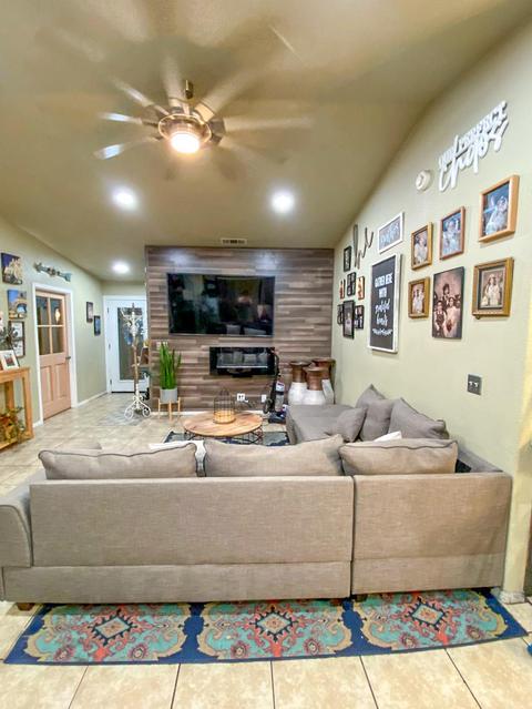 373 Trinity Ct, Tulare, CA 93274 photo 5
