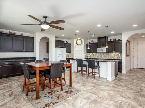 712 Arlington Pl, Lemoore, CA 93245 photo 6