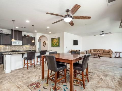 712 Arlington Pl, Lemoore, CA 93245 photo 9