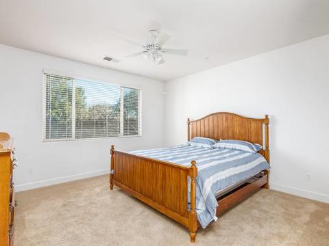 712 Arlington Pl, Lemoore, CA 93245 photo 12