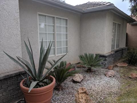 527 E Lark Ave, Visalia, CA 93292 photo 2