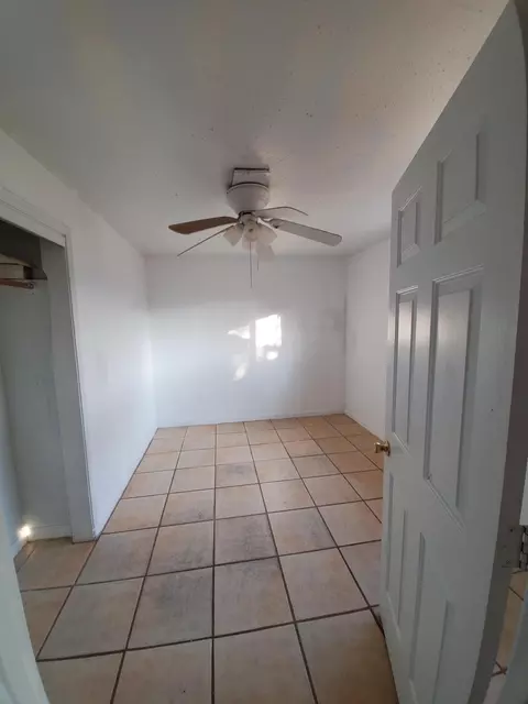 15810 Azalea Ave, Ivanhoe, CA 93235 photo 4