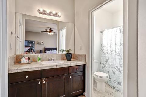 1101 Veronica Ave, Dinuba, CA 93618 photo 2