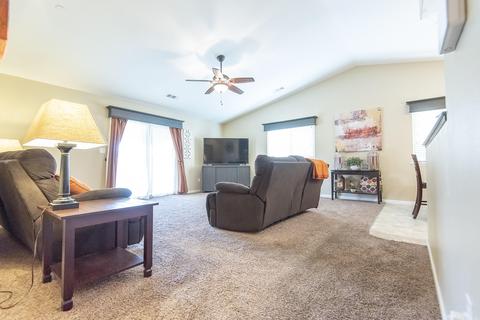 675 Blossom Ct, Exeter, CA 93221 photo 5