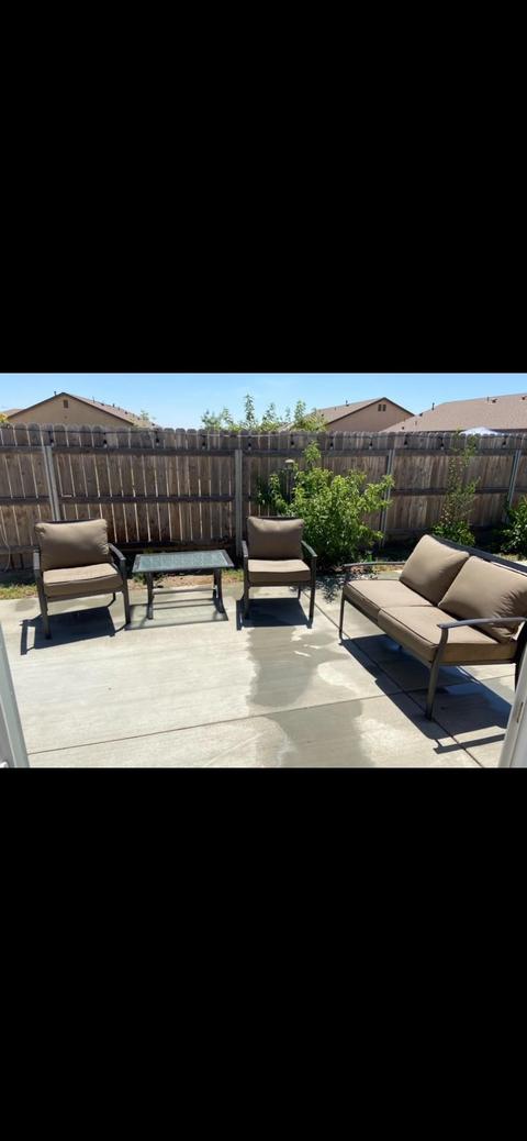 492 Alpha St, Tulare, CA 93274 photo 4