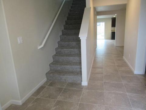 137 E Dove Ave, Visalia, CA 93291 photo 3