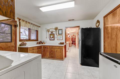 902 Orchard St, Exeter, CA 93221 photo 37
